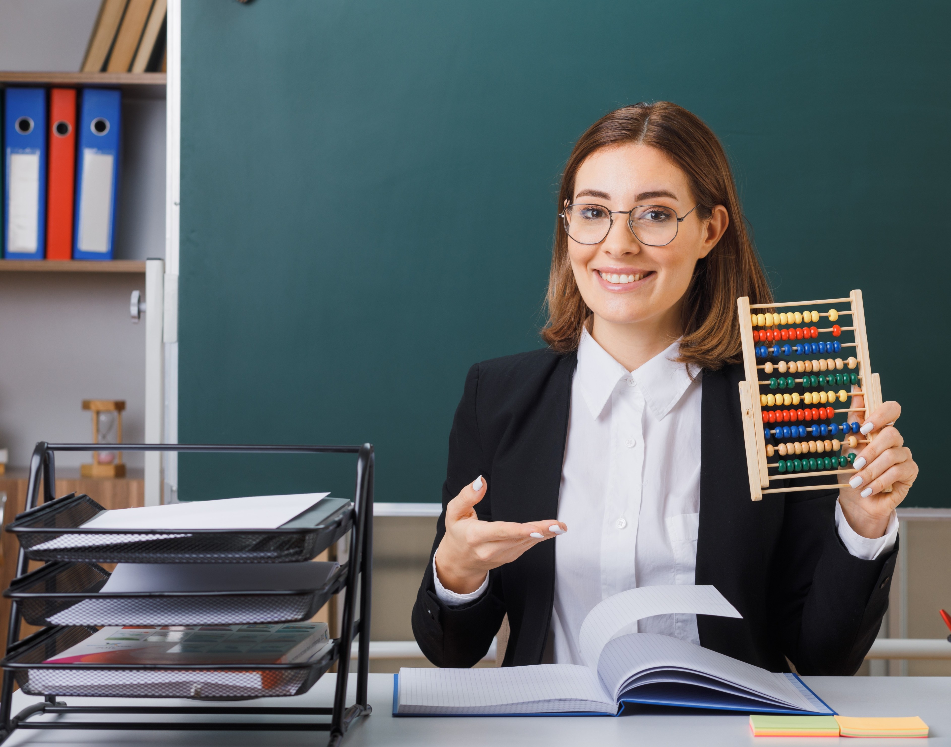 bg_img_contact_block8